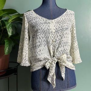 Women’s Boho Delias Cream Black 3/4 Sheer Top